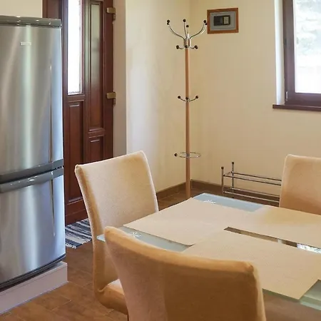 Awesome In W/ 2 Bedrooms * Zamárdi